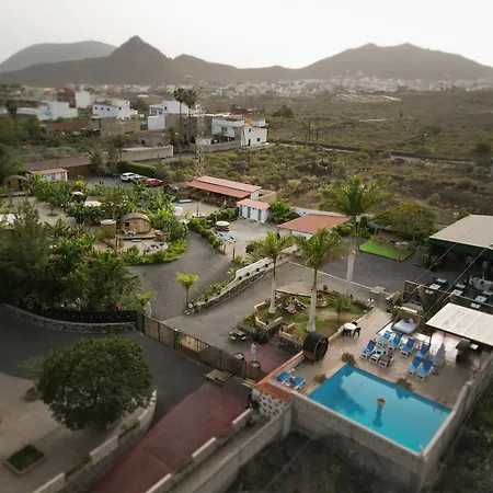 Arrebol Con Jacuzzi, Piscina Y Naturaleza Buzanada