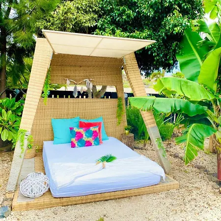 Arrebol Con Jacuzzi, Piscina Y Naturaleza Buzanada