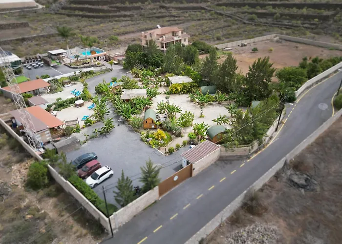 Arrebol Con Jacuzzi, Piscina Y Naturaleza * Buzanada