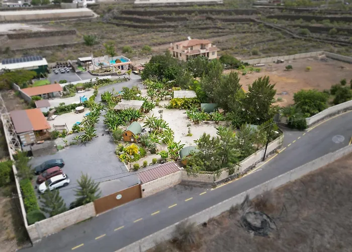 Arrebol Con Jacuzzi, Piscina Y Naturaleza